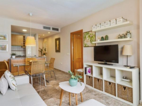 Cozy apartment with parking and pool in Mijas